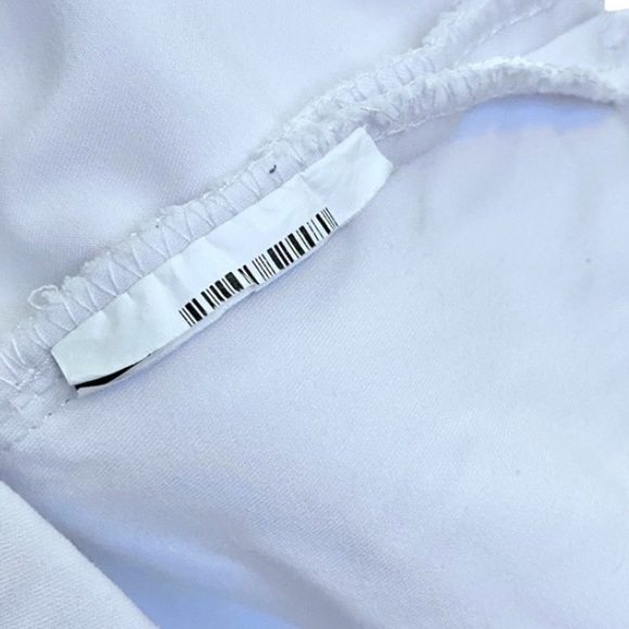 Urbane Scrub Top and Heart + Soul T Shirt White Black XS - Picture 14 of 16